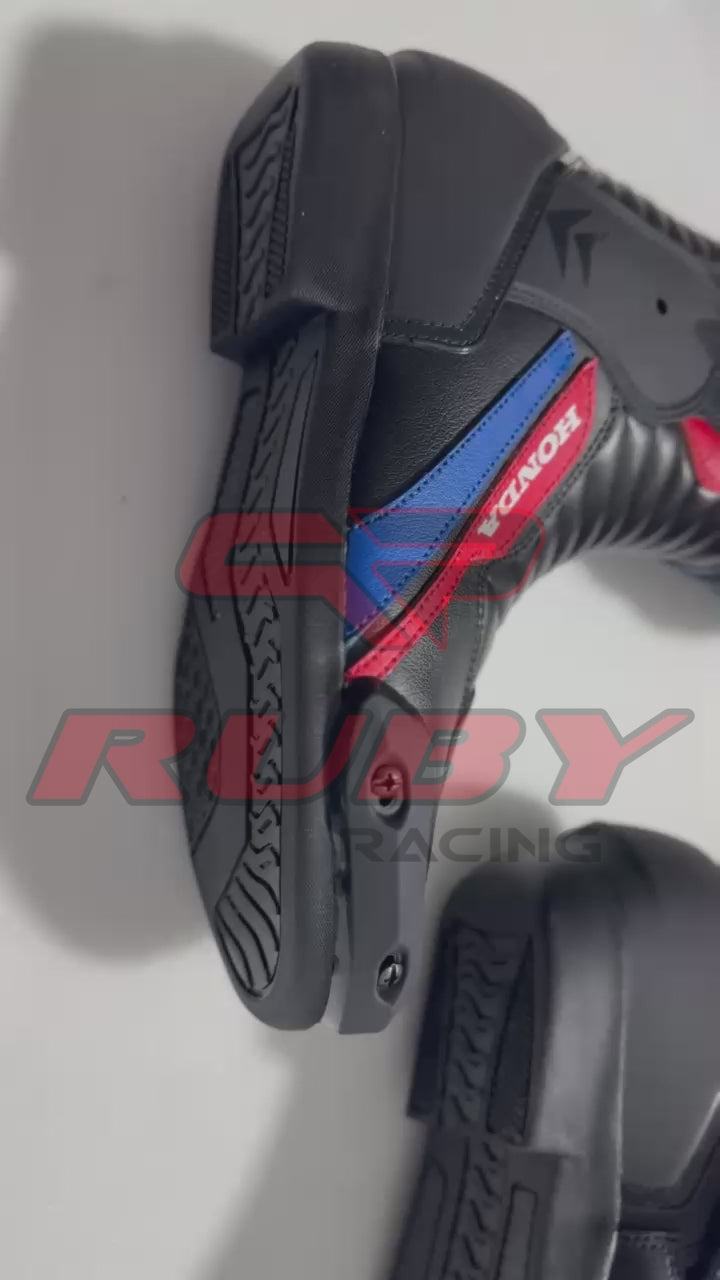 Experience Honda Repsol Black Red Motorcycle Boots — crafted from full-grain leather with CE protection, breathable lining, and premium touring comfort.
