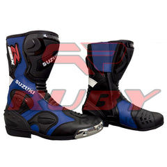 Top view of Suzuki sport boots showcasing flexible panels and ergonomic racing design.